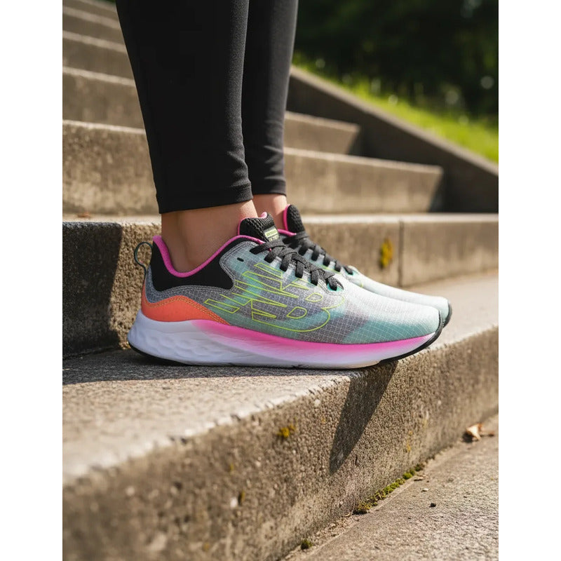 Tenis Para Correr New Balance Dynasoft Breaza V1 Gris Con Azul Y Rosa Lisa 7 Us